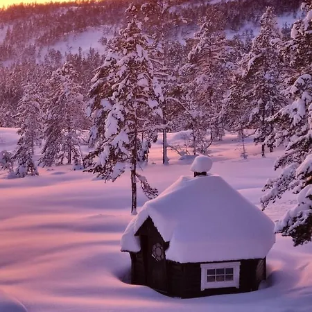 Beautiful Log Cabin At Gautefall 펜션 *